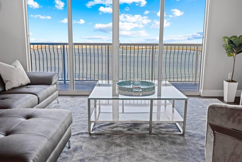 Ocean View 35Th Floor, In The Heart Of Miami 아파트 외부 사진